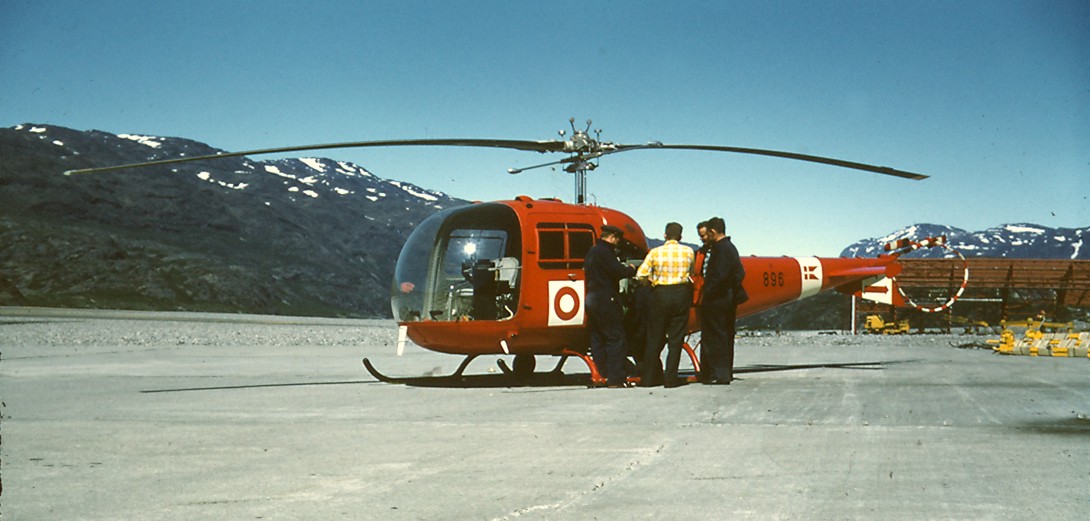 Narsarsuaq-billeder/Lille%20GGU-helikopter.jpg
